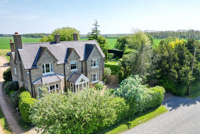 Field Farm House,  Bullock Road, Washingley5