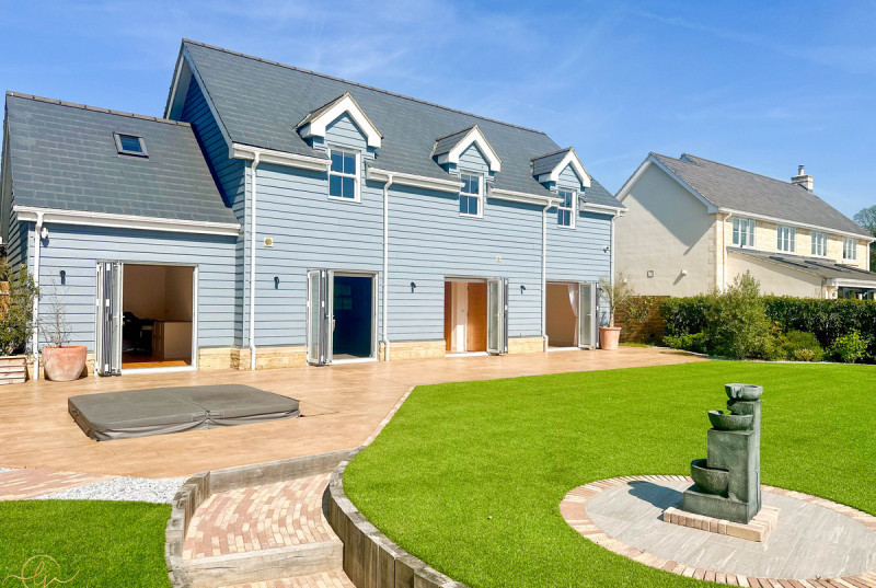 Waters Edge, Wansford44