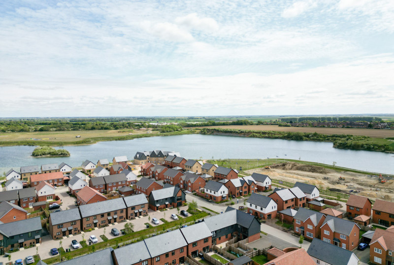 Banbury Drive, Hampton Water42