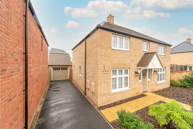 Bardolph Way, Alconbury Weald5