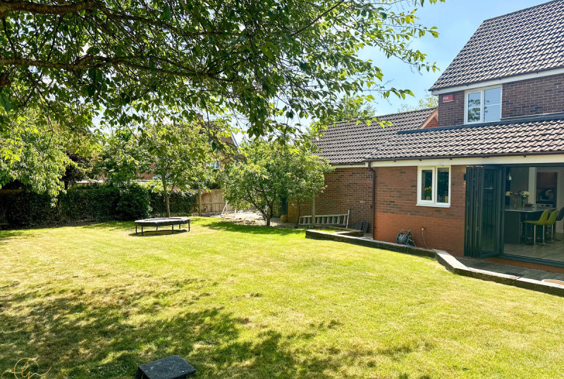 The Grove, Wistow42