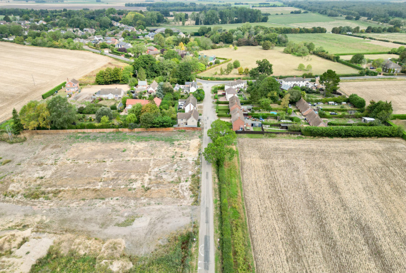 Pingle Bank, Holme