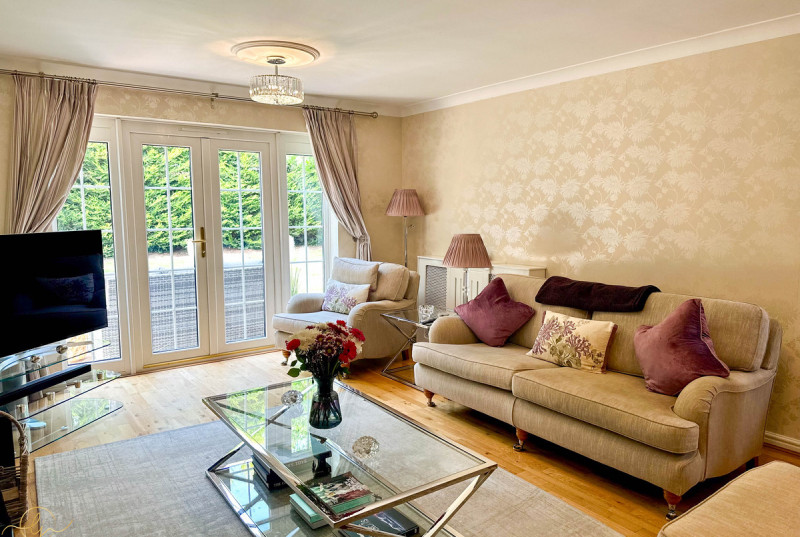 The Grove, Wistow15