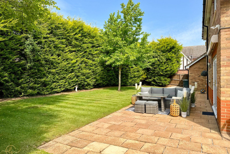 The Grove, Wistow46