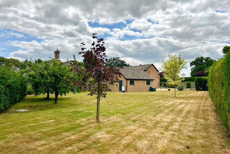 Holme Lane, Holme45