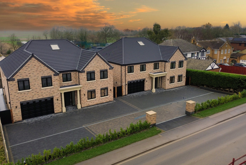 Two Hoots, Coates Road, Eastrea29