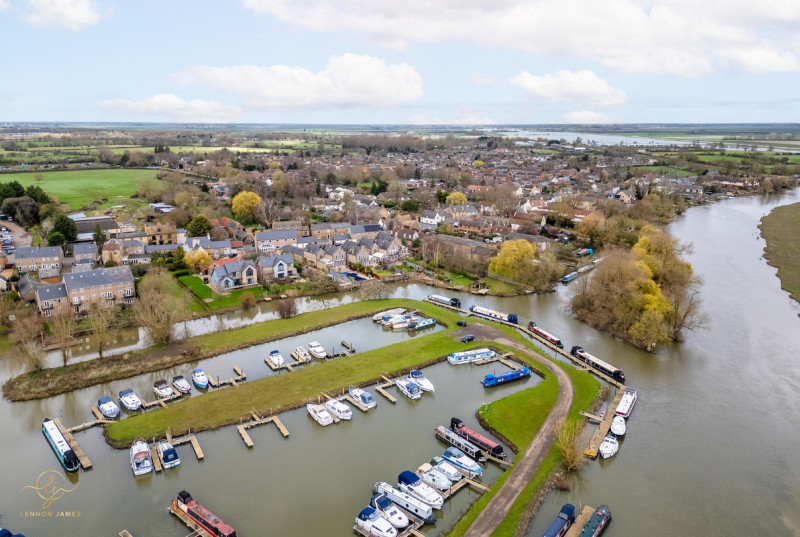 Waterhaven, Earith48