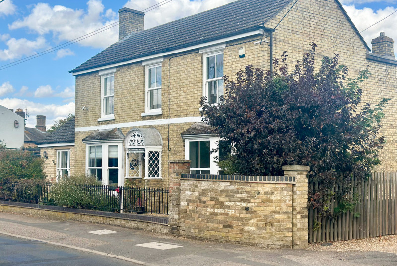 Vine Cottage, High Street, Colne1