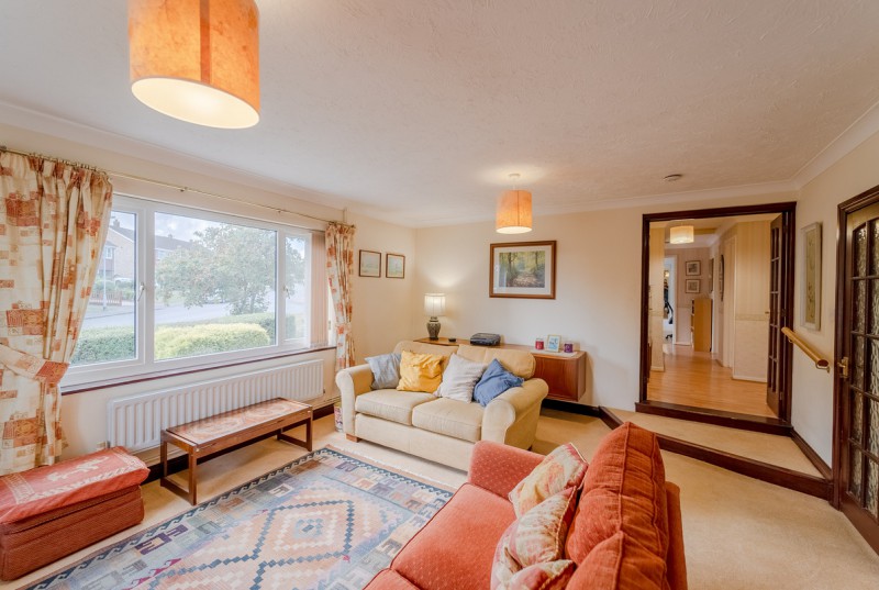 Woodfield Avenue, Bury9