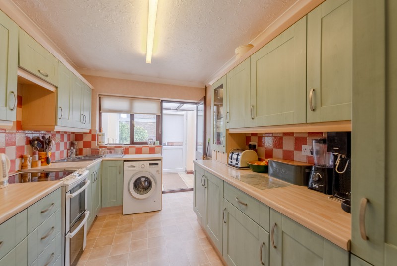 Woodfield Avenue, Bury12