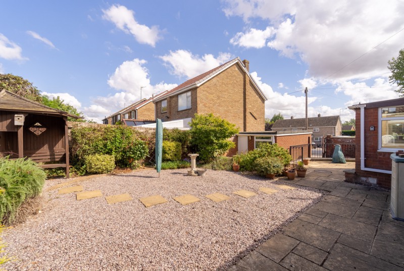 Woodfield Avenue, Bury18