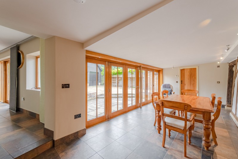 High Street, Upwood12