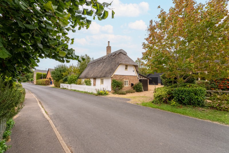 High Street, Upwood35