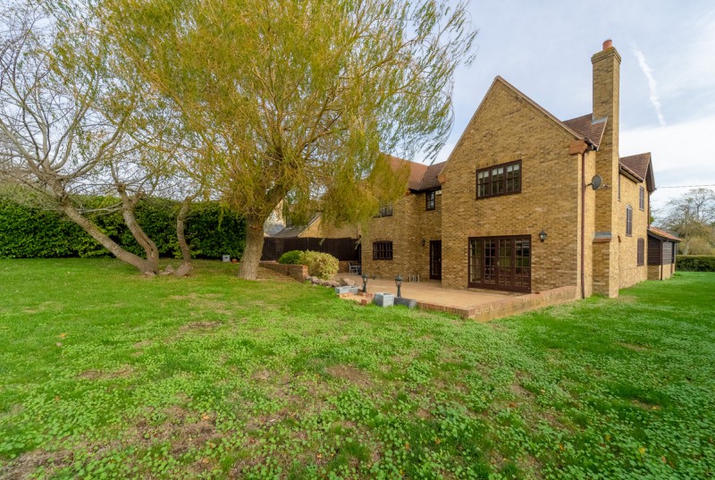Low Road, Little Stukeley32