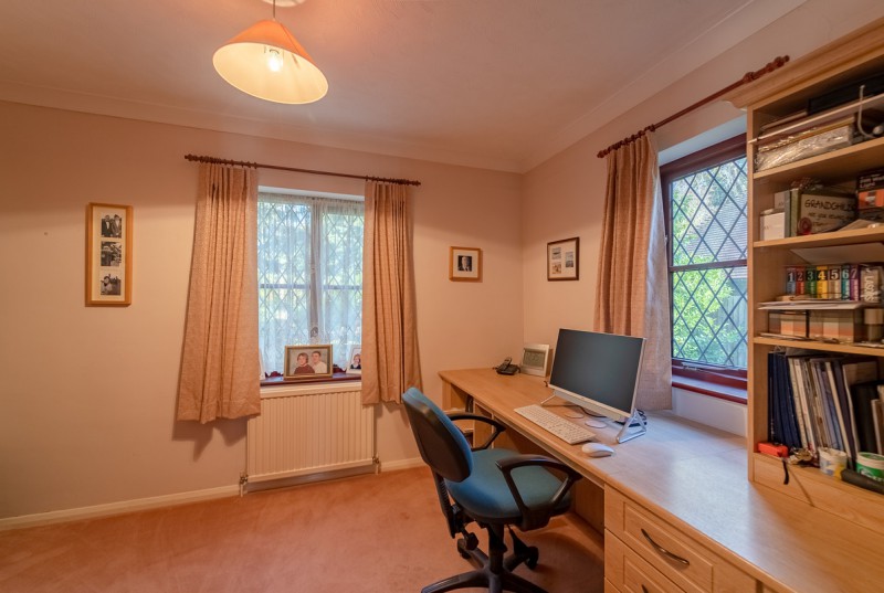 Thicket Road, Houghton20