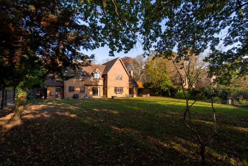 Thicket Road, Houghton36