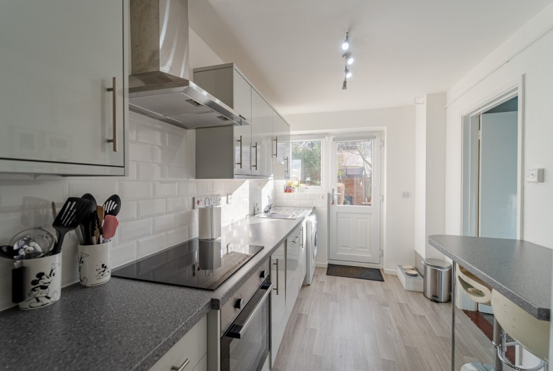 Somerset Road, Wyton1