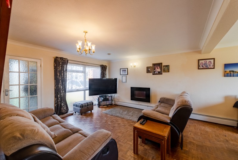 Acacia Avenue, St Ives7