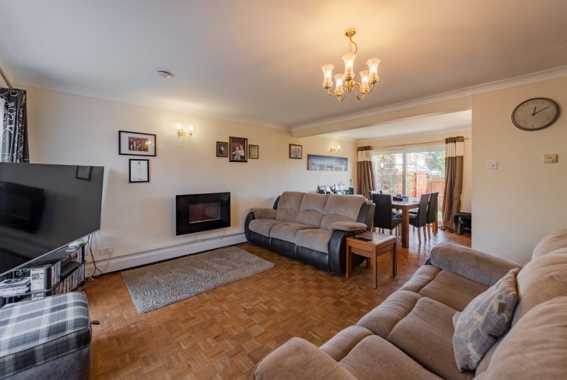Acacia Avenue, St Ives8