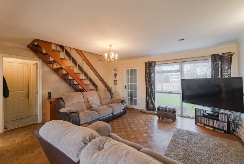 Acacia Avenue, St Ives9