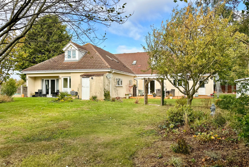 Benwick Road, Doddington23
