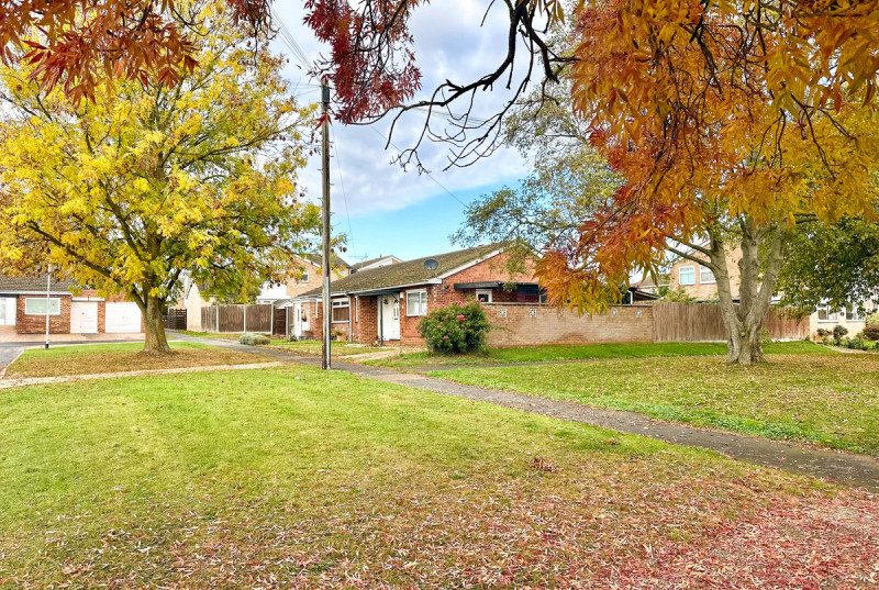 Dove Close, Fenstanton8