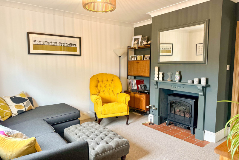 Harradine Farm Cottage, Church Street, Woodhurst23