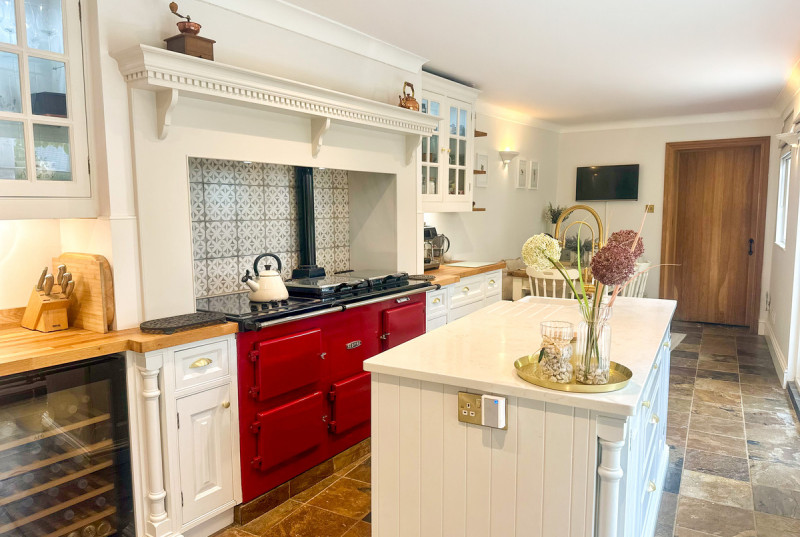 Harradine Farm Cottage, Church Street, Woodhurst39