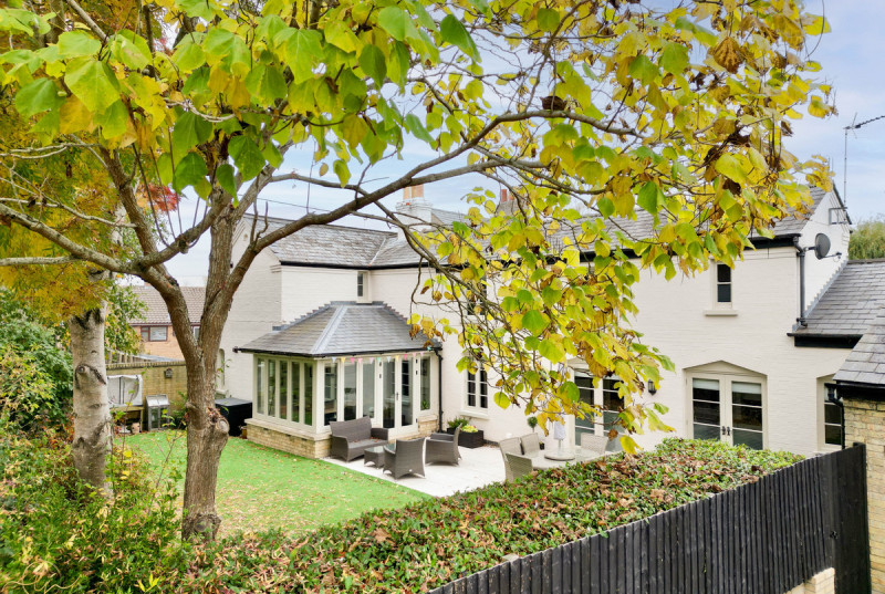 Harradine Farm Cottage, Church Street, Woodhurst45