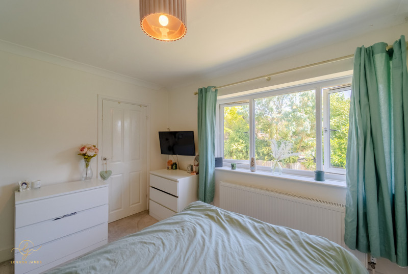 Lancaster Road, Upwood16