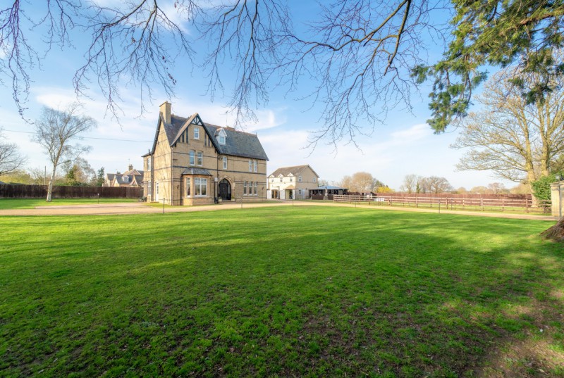 Morborne Road Folksworth, Peterborough Cambs6