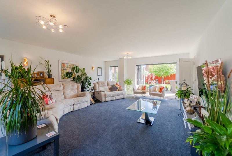 Eaton Way, Longstanton10