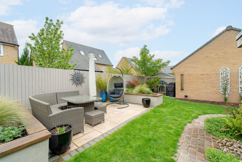 Hanslope Close, Papworth Everard42