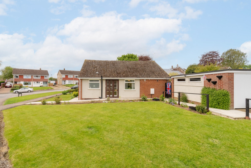 Woodfield Avenue, Bury6