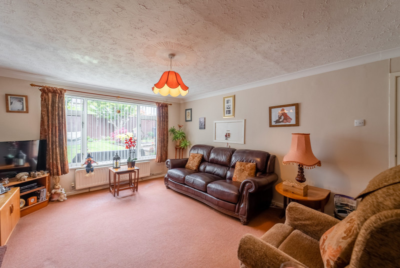 Woodfield Avenue, Bury7