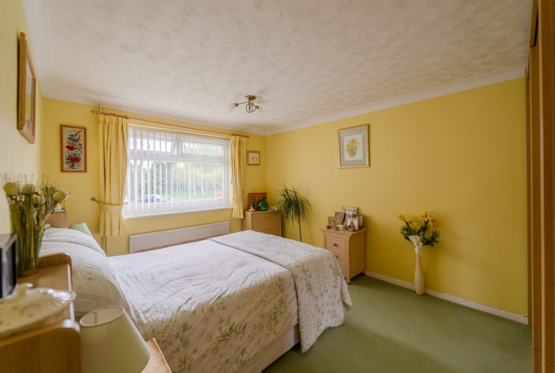 Woodfield Avenue, Bury12