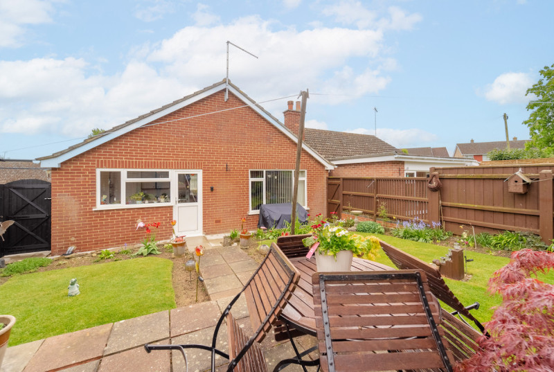 Woodfield Avenue, Bury17