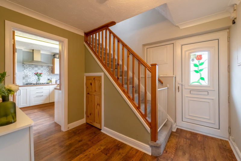 Mosquito Road, Upwood10