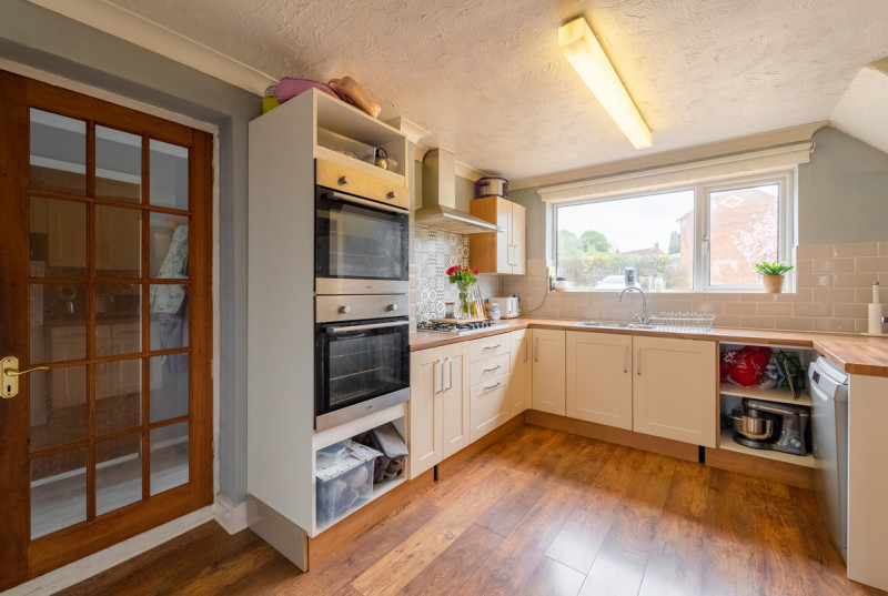 Mosquito Road, Upwood11