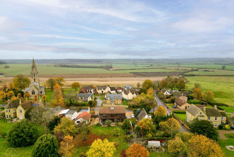 Four Winds, Hamerton Road, Buckworth5