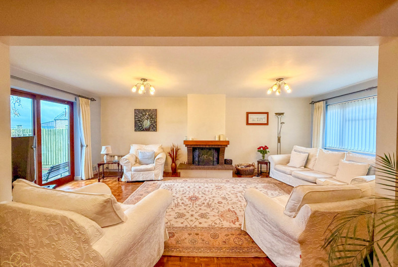 Four Winds, Hamerton Road, Buckworth16