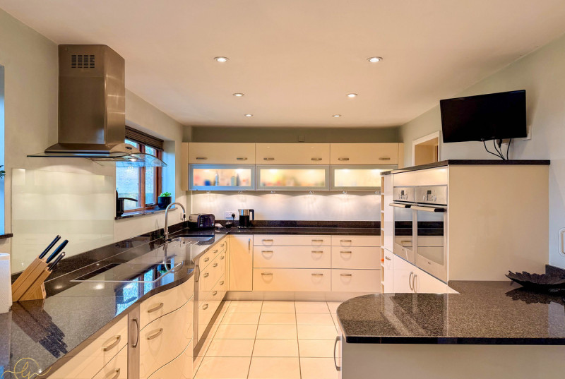 Four Winds, Hamerton Road, Buckworth23