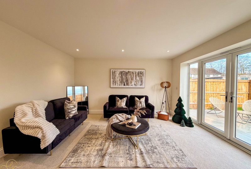 Rose Gardens, Manea19