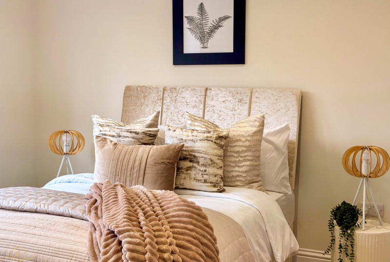 Rose Gardens, Manea35