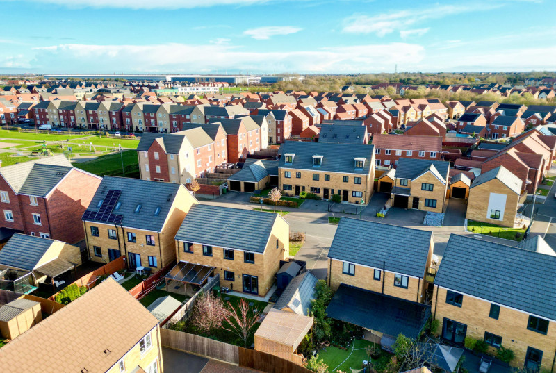 Westbury Drive, Hampton Gardens34