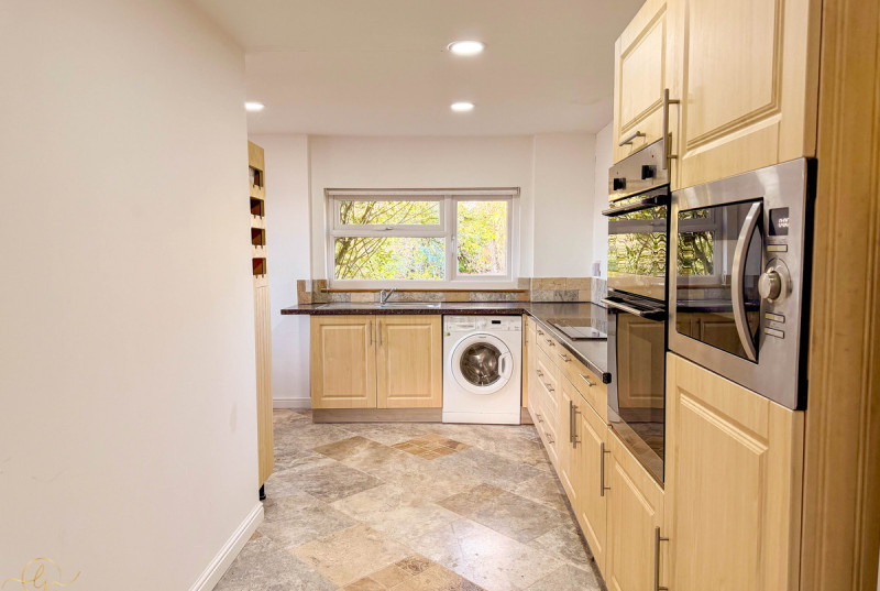 NEWBRIDGE, Fox Road, Catworth33