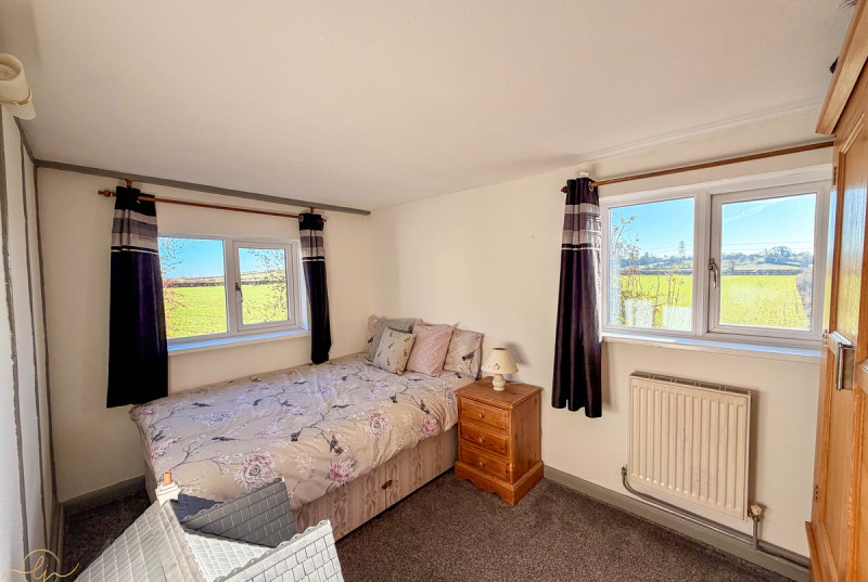 NEWBRIDGE, Fox Road, Catworth42