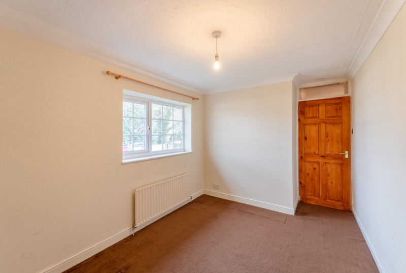 Mayfield Crescent, Huntingdon17