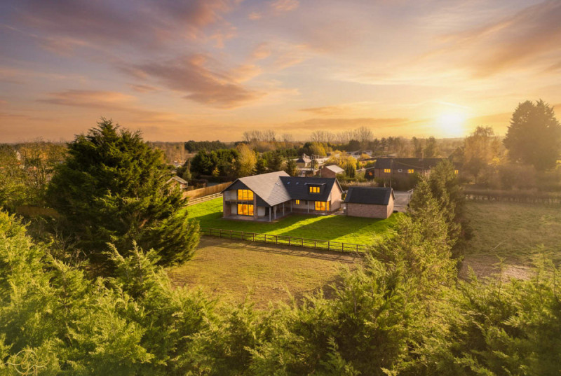 Fir Tree House, Mill Road, Fen Drayton1