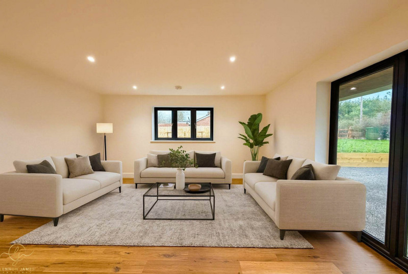 Fir Tree House, Mill Road, Fen Drayton14